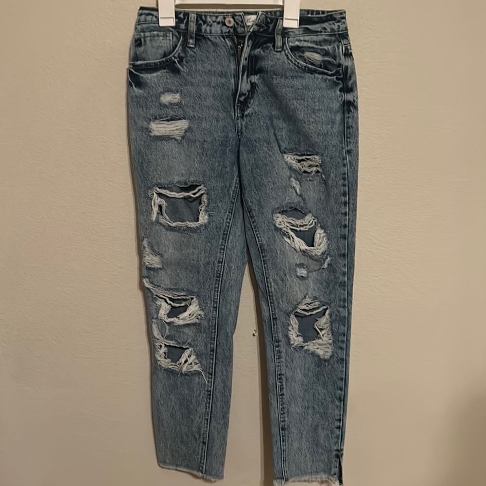 White washed. straight jeans, KanCan brand size 3/25